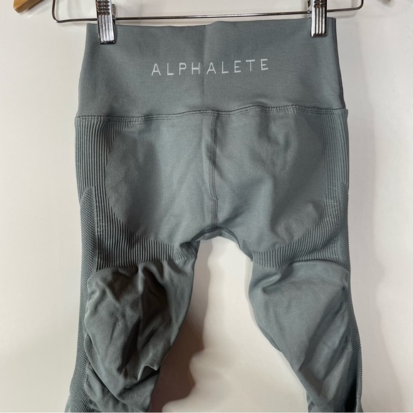 Alphalete Gray Aero Seamless Leggings Size Medium - Picture 6 of 7